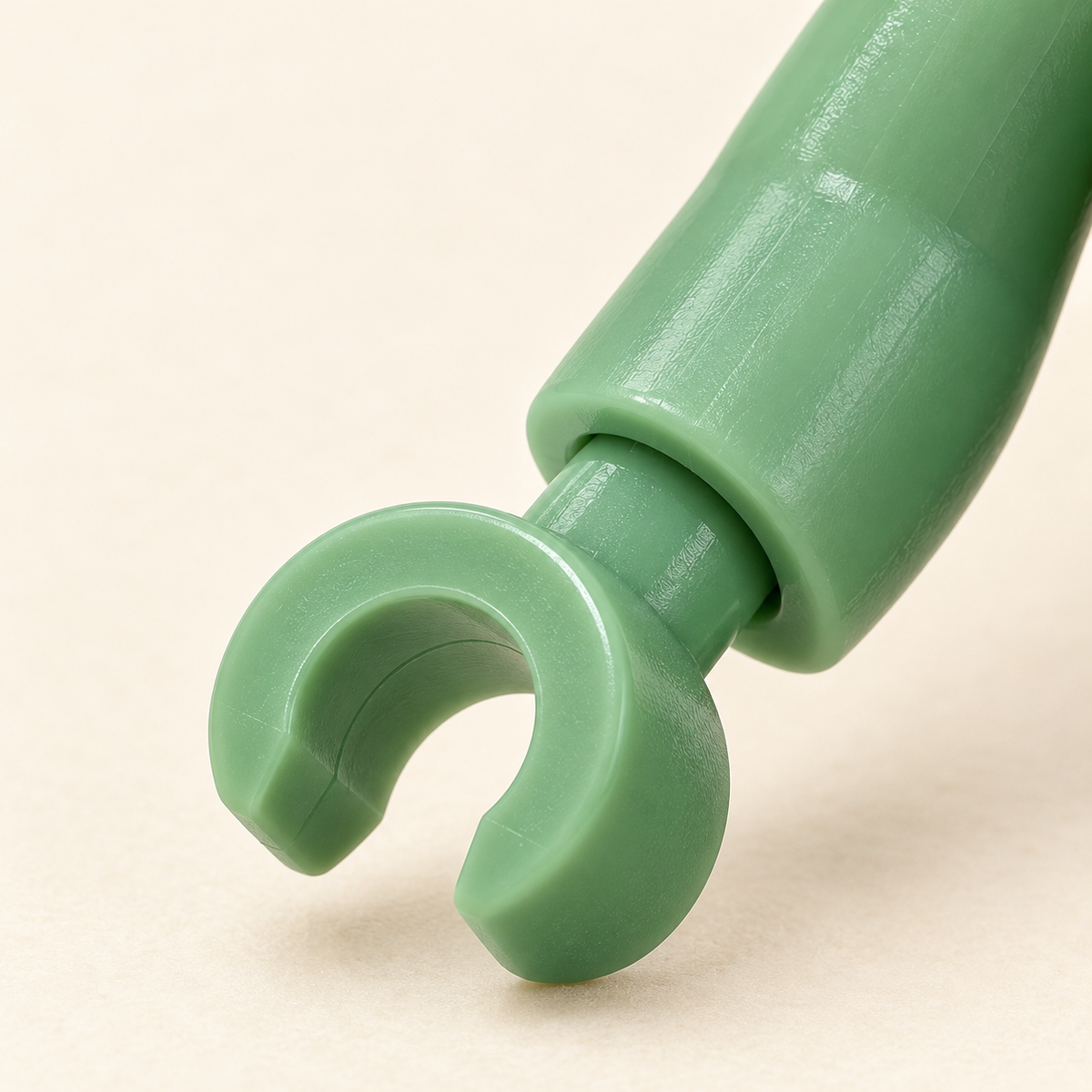 Green arms and hand grips — Green Snake-Haired Gorgon MOC Minifigure
