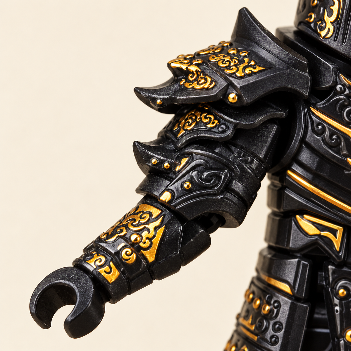 Decorated shoulder and arm armor — Black & Gold Armored Warrior MOC Minifigure
