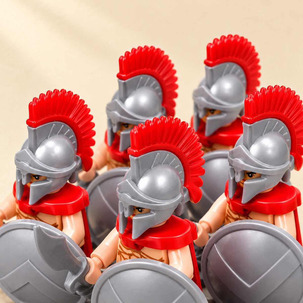 Red-crested helmets — Roman Chariot & Legion MOC Display Set