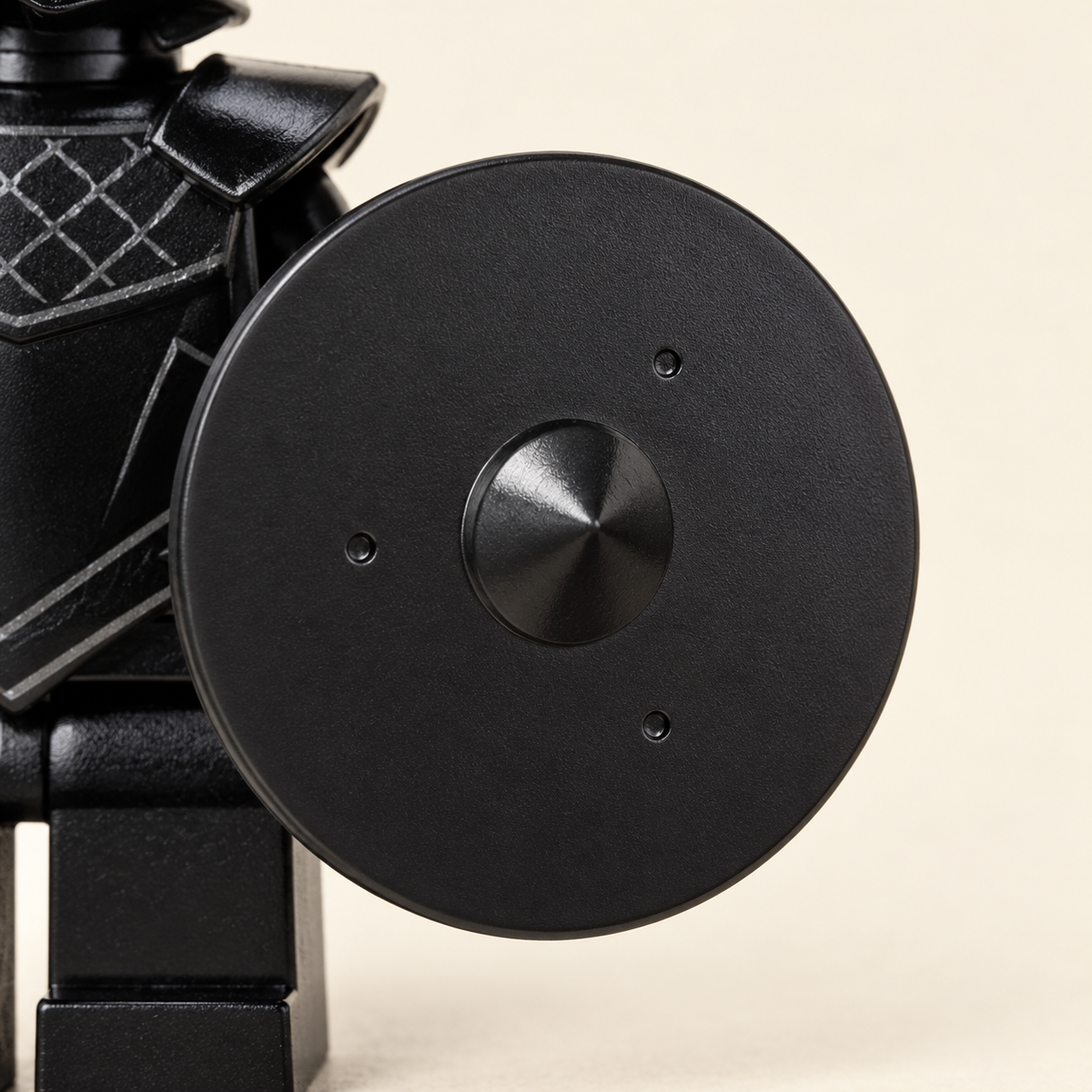 Black round shields — Black Spear Guard MOC Minifigure Set — 5 Figures