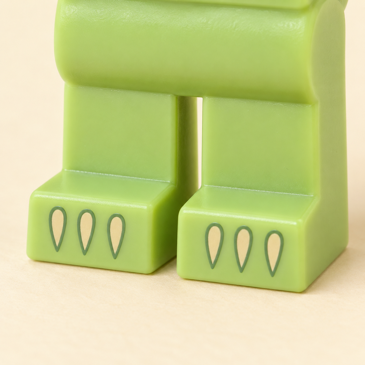 Green claw-print foot detail — Pterosaur Costume MOC Minifigure Set — 5 Figures
