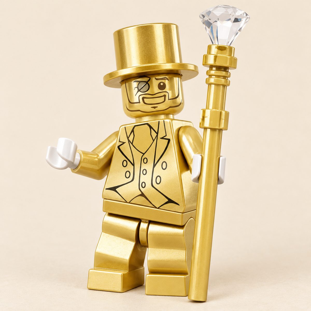 Gold-colored figure outfit — Lime Classic Car & Gold Figure MOC Building Set