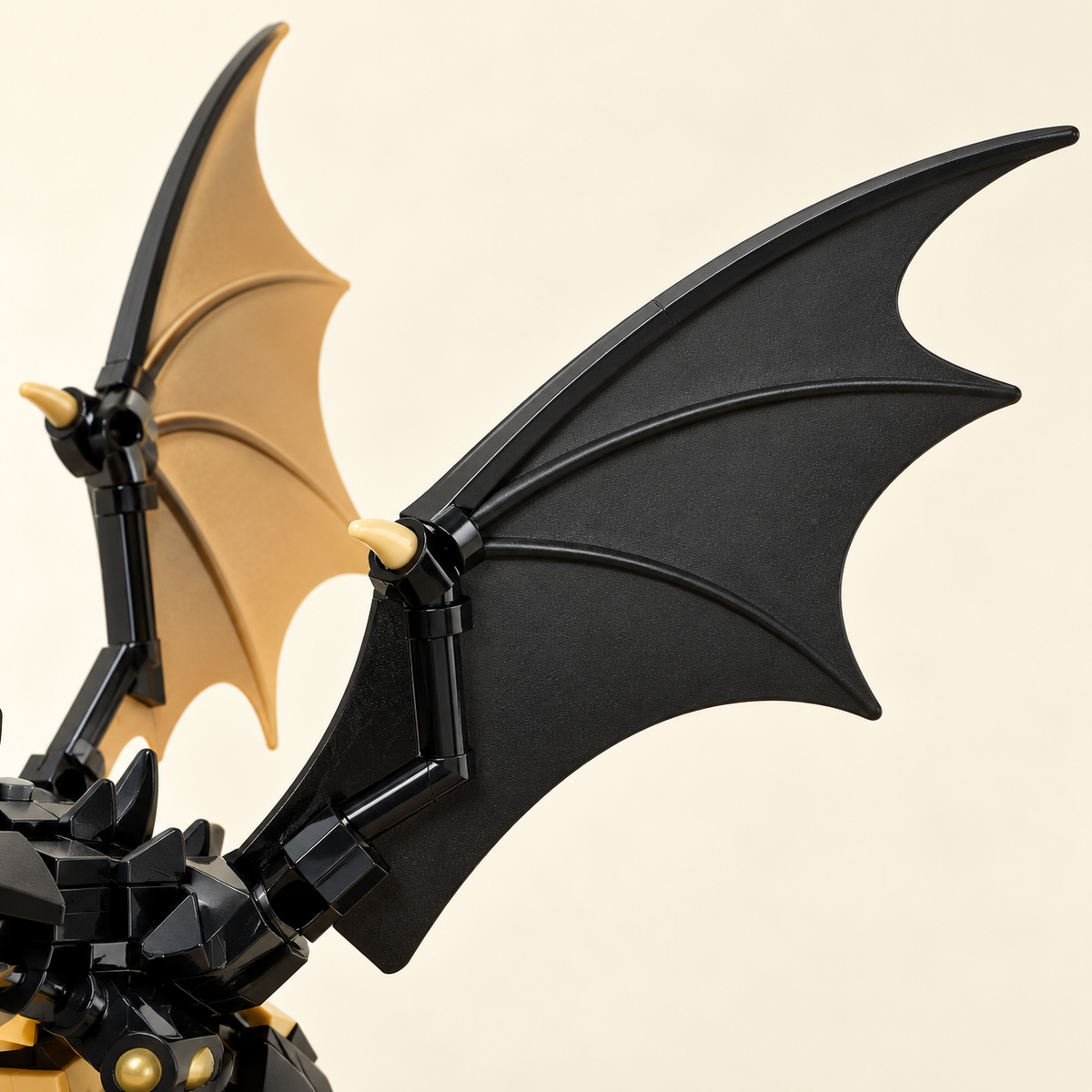 Large dragon wings — Dragon & Castle Ruins MOC Battle Set — 5 Guard Figures