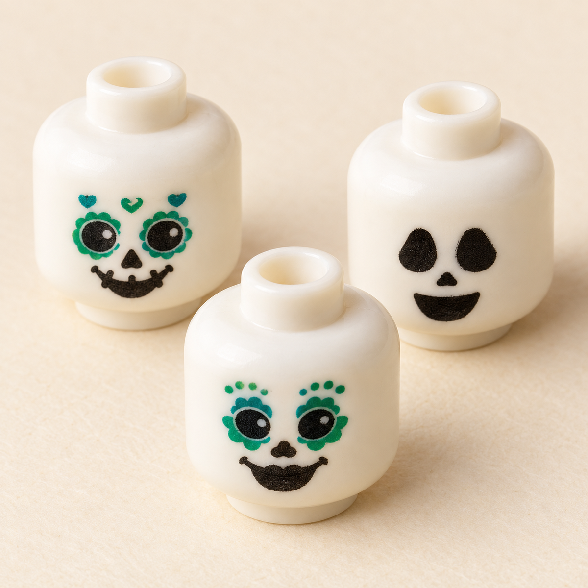 White printed character heads — Halloween MOC Accessory Pack — 37 Pieces